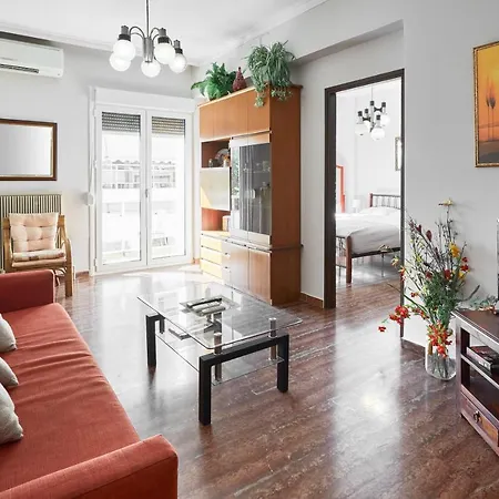 Angelina House 하니아